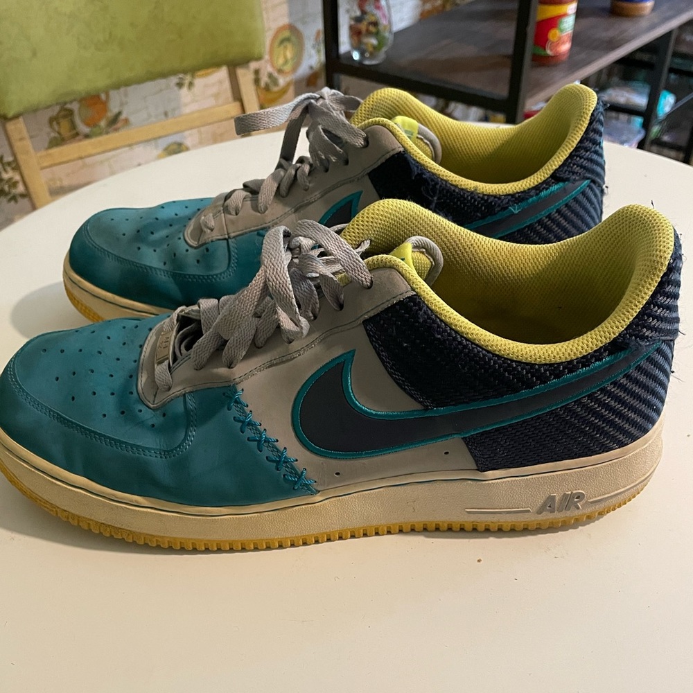 Nike Air Force 1 - Teal/Navy Blue -Size 13